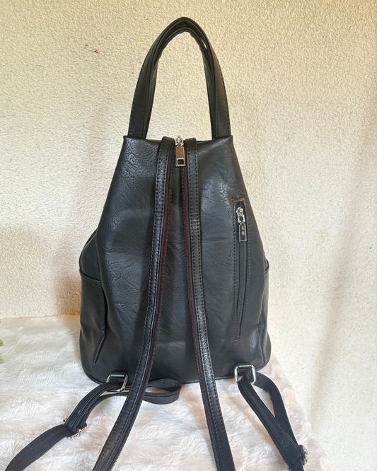 Schwarz, smart & wandelbar – dein Alltagsheld