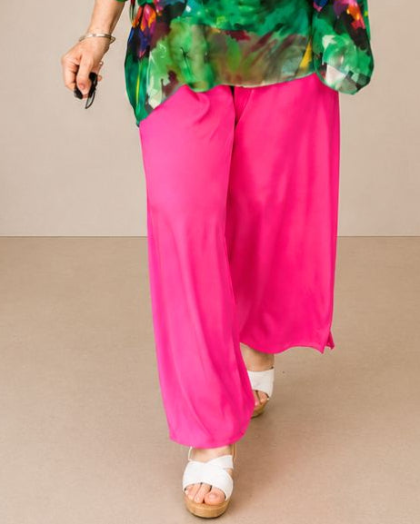 PINK – Fließende Sommerhose