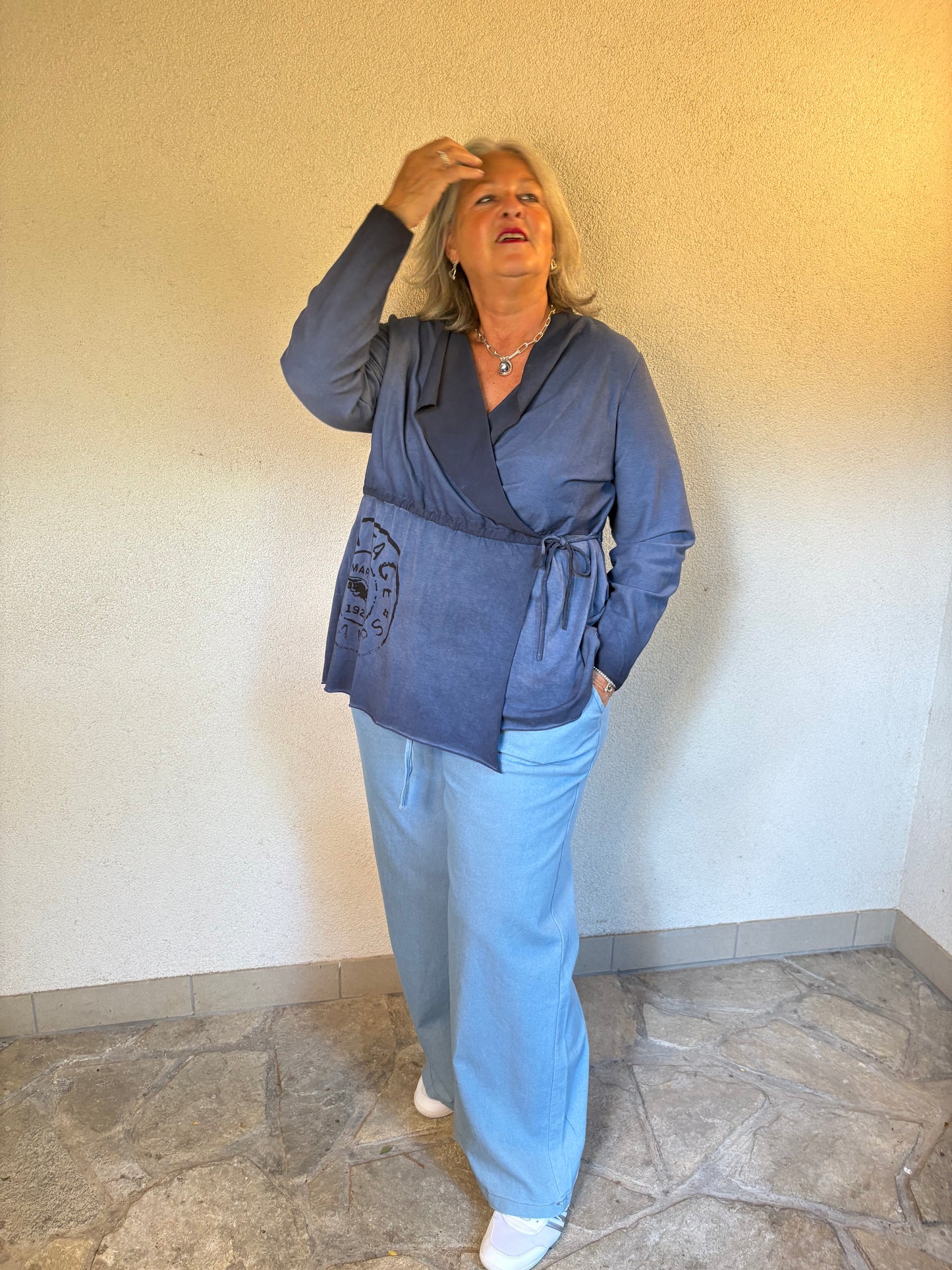 Wide-Leg Jeans in hellblau – Easy. Cool. Everyday.