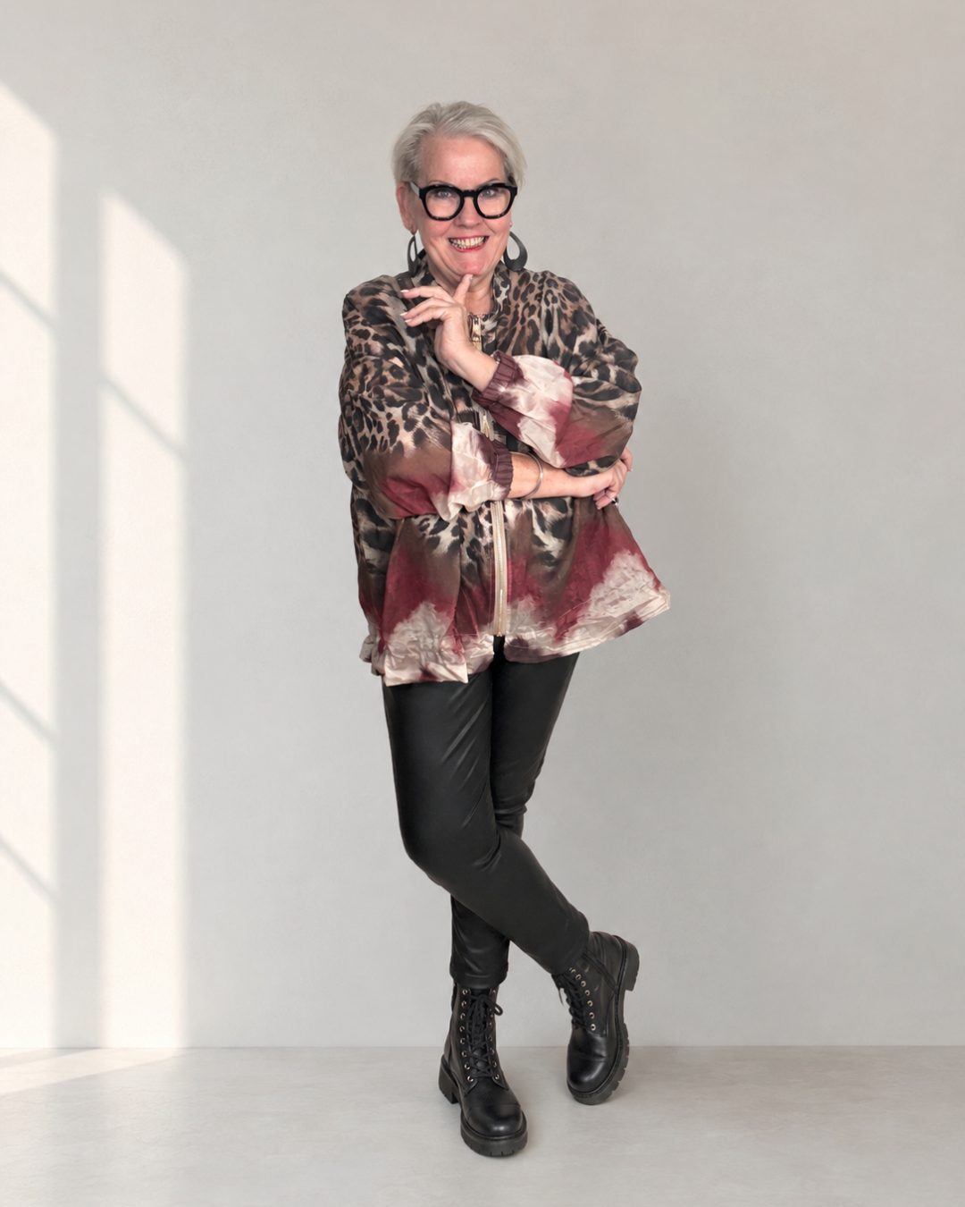 Blusenjacke FAENZA - Animalprint Bourdeaux