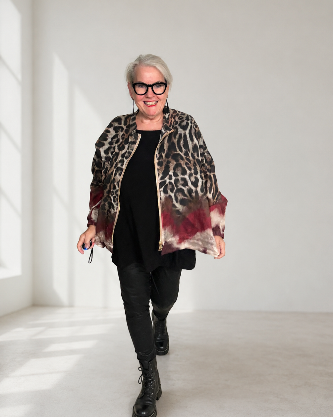Blusenjacke FAENZA - Animalprint Bourdeaux