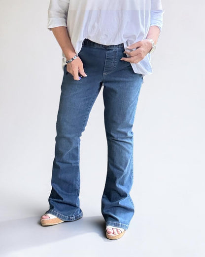 Bootcut Jeans "NOVA"