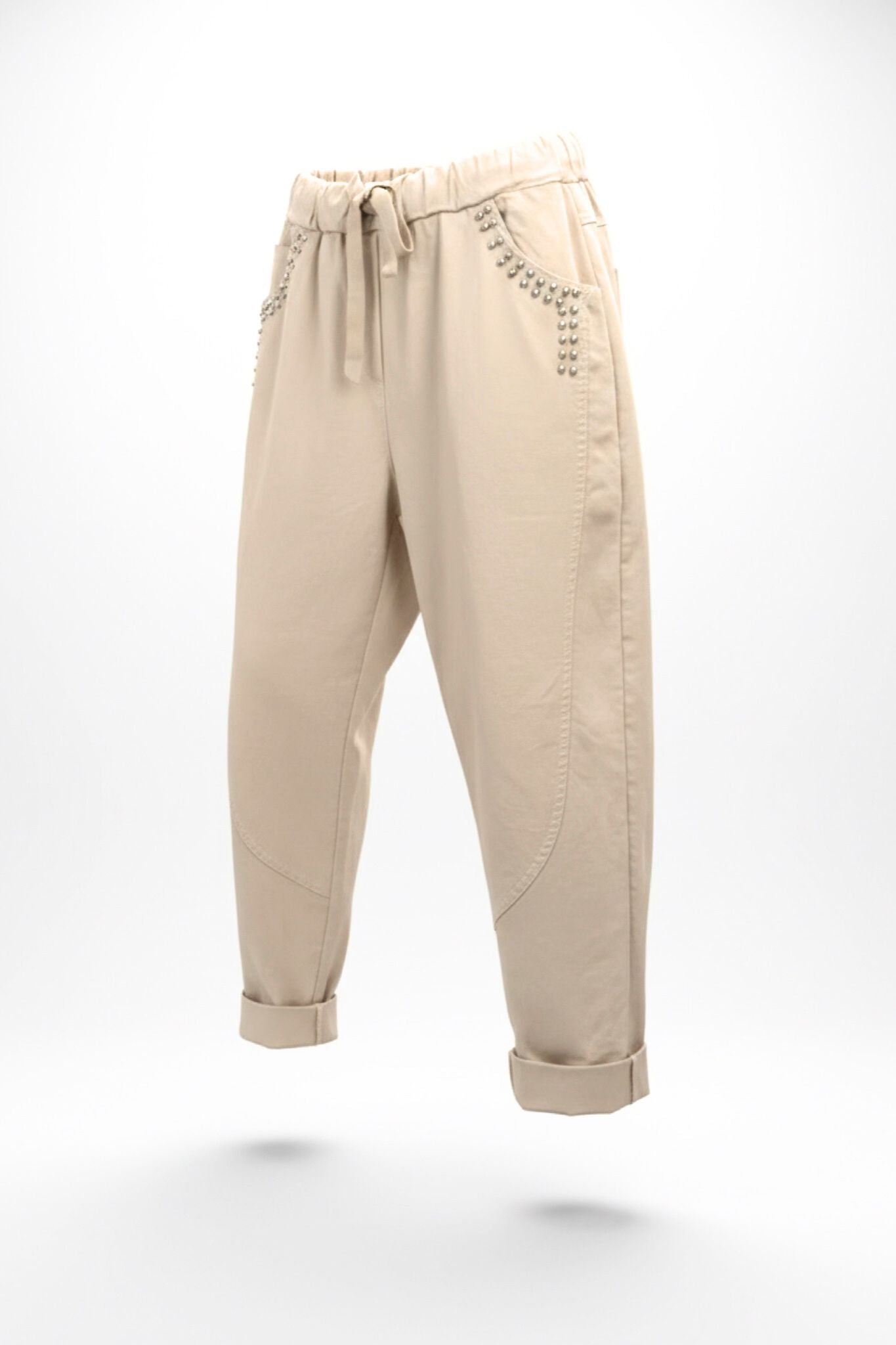 Hose mit Nieten-Details - verschiedene Farben