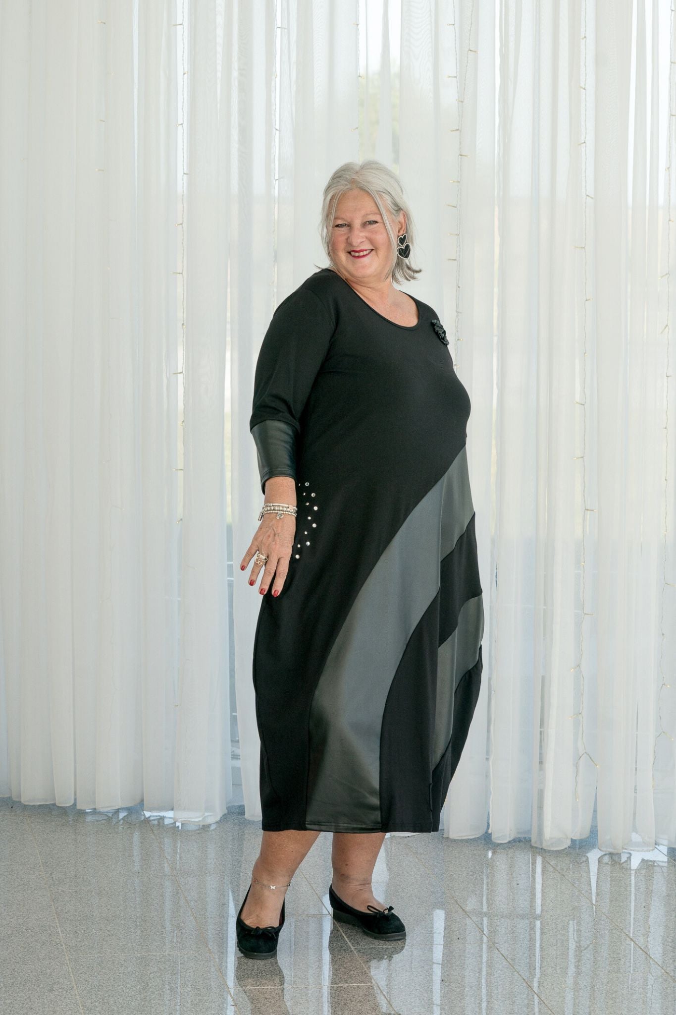 Kleid – Black Edition 🖤