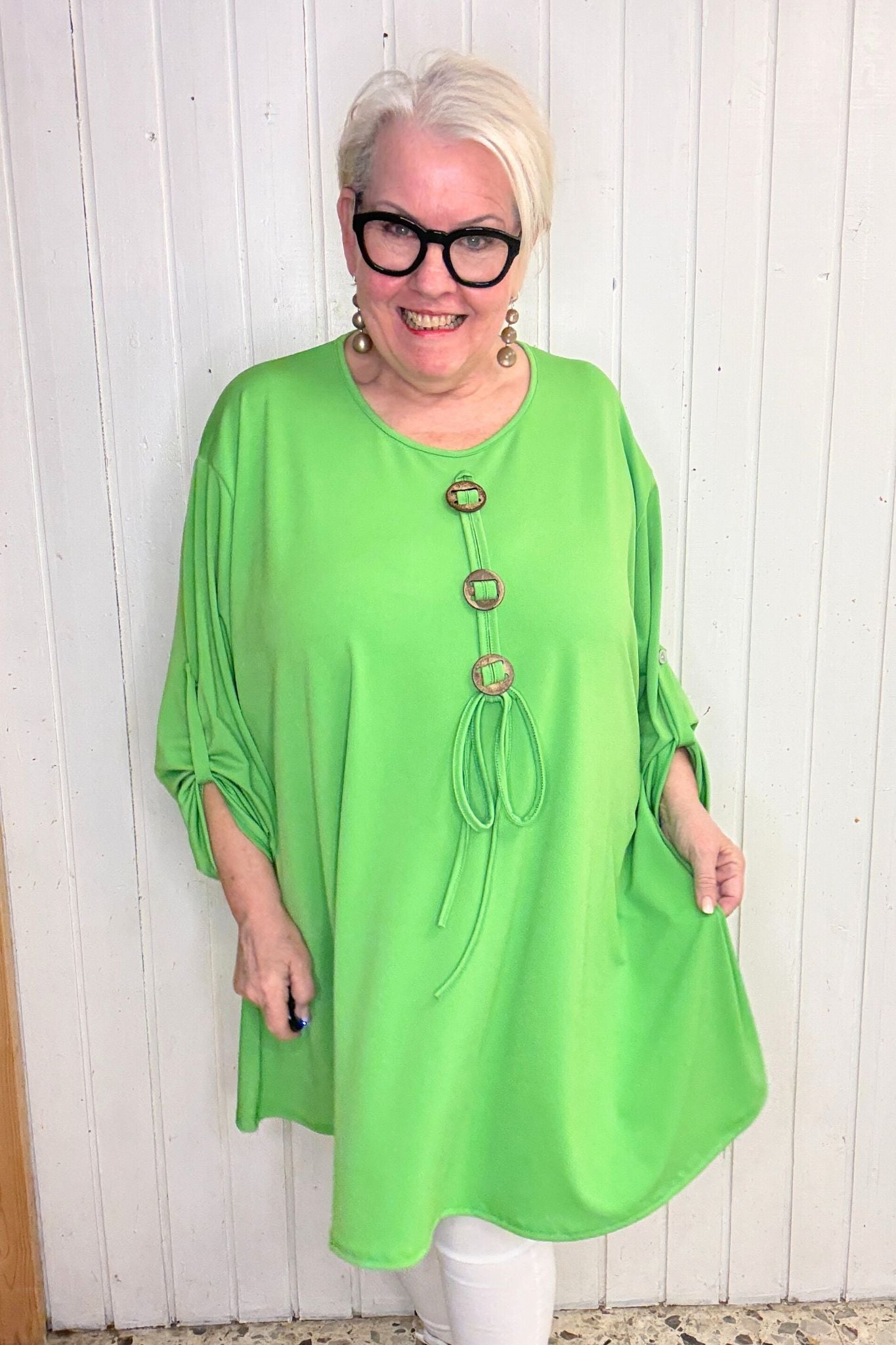 Oversize Oberteil mit Knopf-Detail