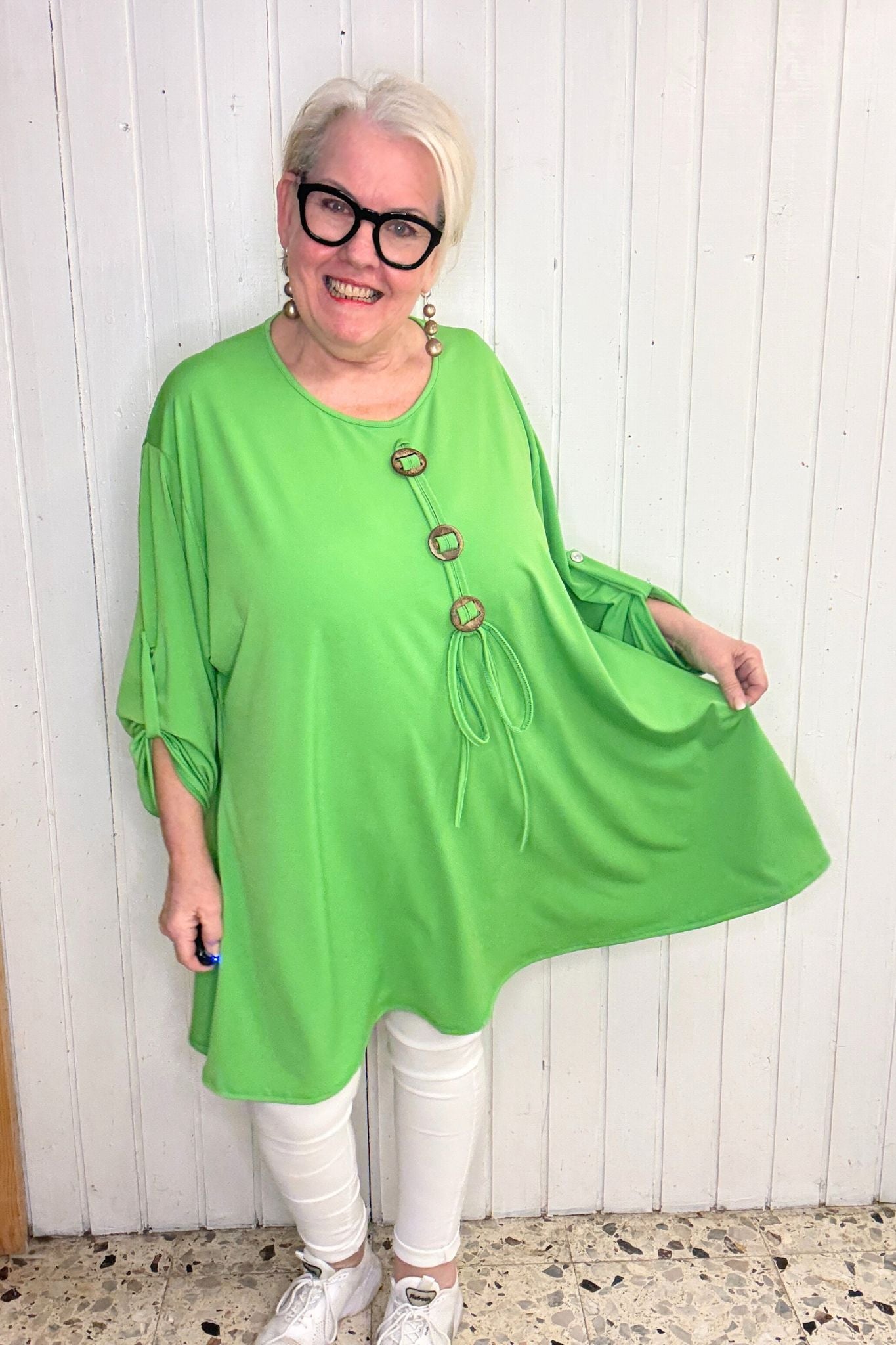 Oversize Oberteil mit Knopf-Detail