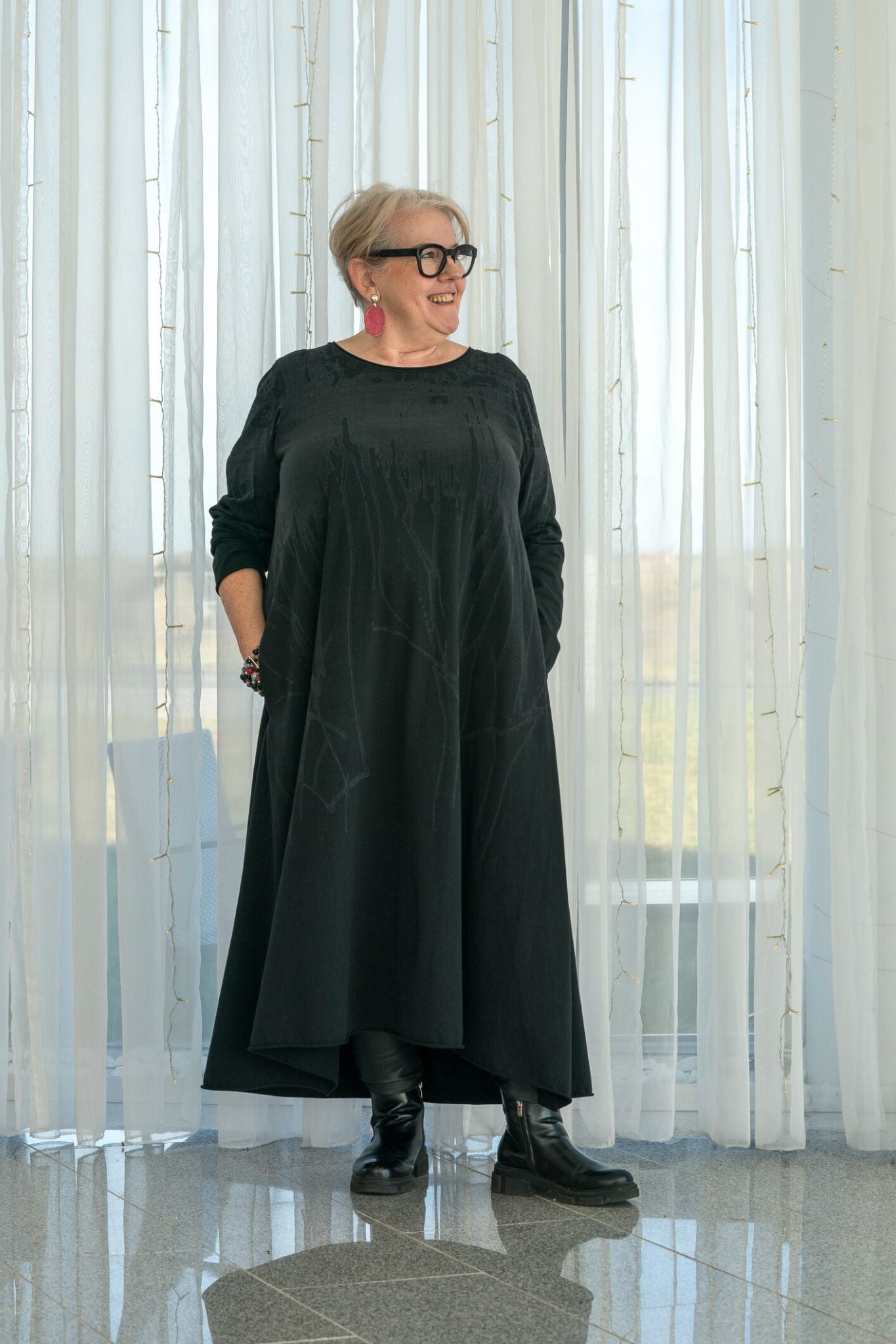 Oversize-Kleid Schwarz von Luukaa – Elegant, Lässig & Zeitlos