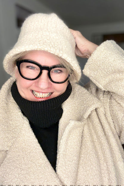 Kuschelhut - Stylische Wintermütze für Damen von ital. Fashion