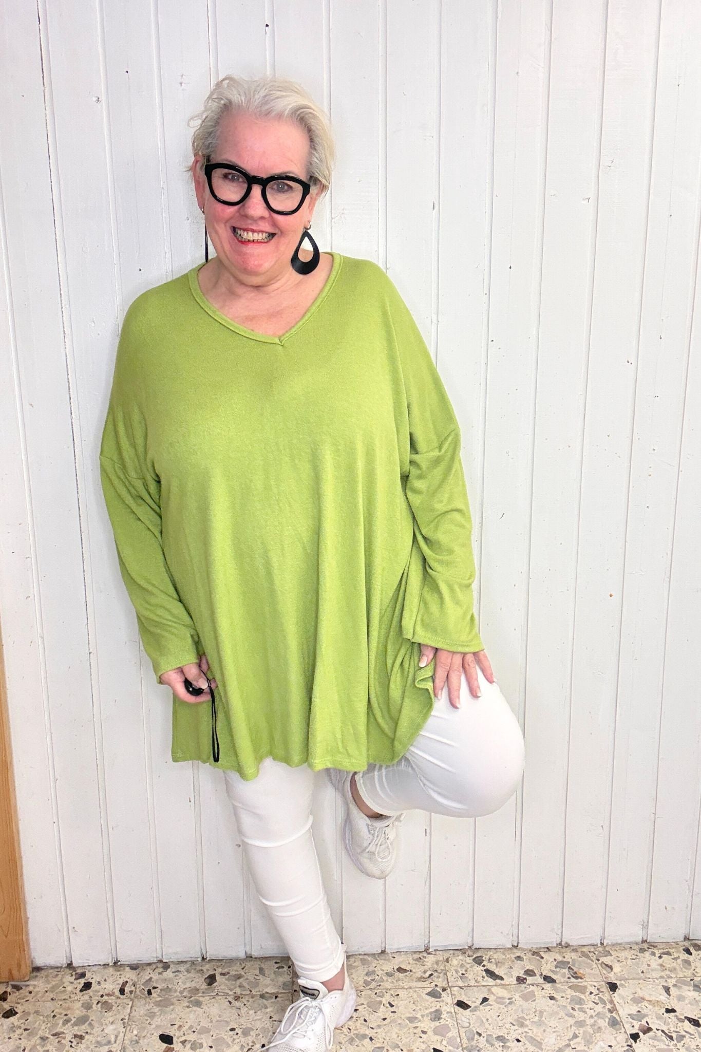 Oversize Oberteil mit V-Ausschnitt