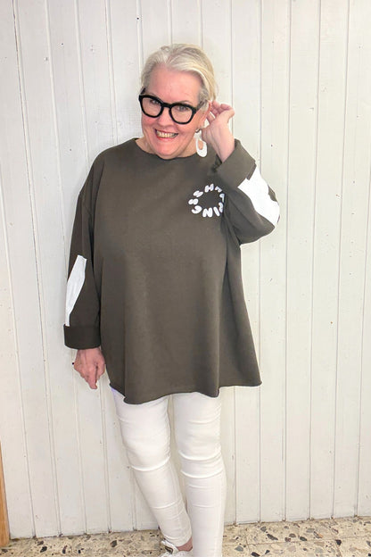 Oversize Shirt mit HAPPY-Print