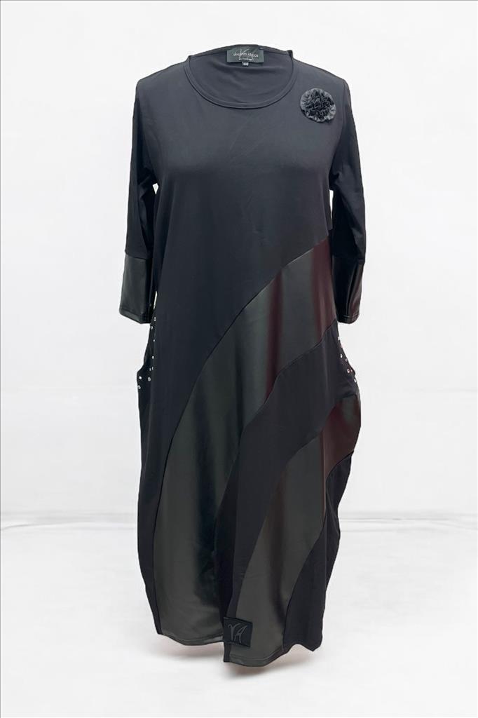 Kleid – Black Edition 🖤