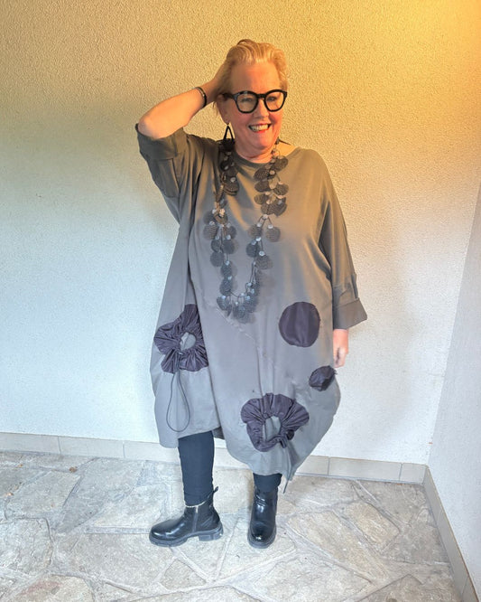 Oversize-Kleid mit Wow-Faktor - khaki oder pink