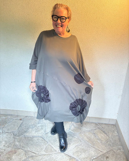 Oversize-Kleid mit Wow-Faktor - khaki oder pink