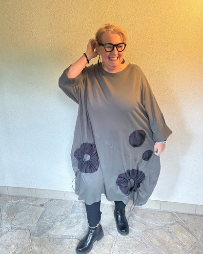 Oversize-Kleid mit Wow-Faktor - khaki oder pink