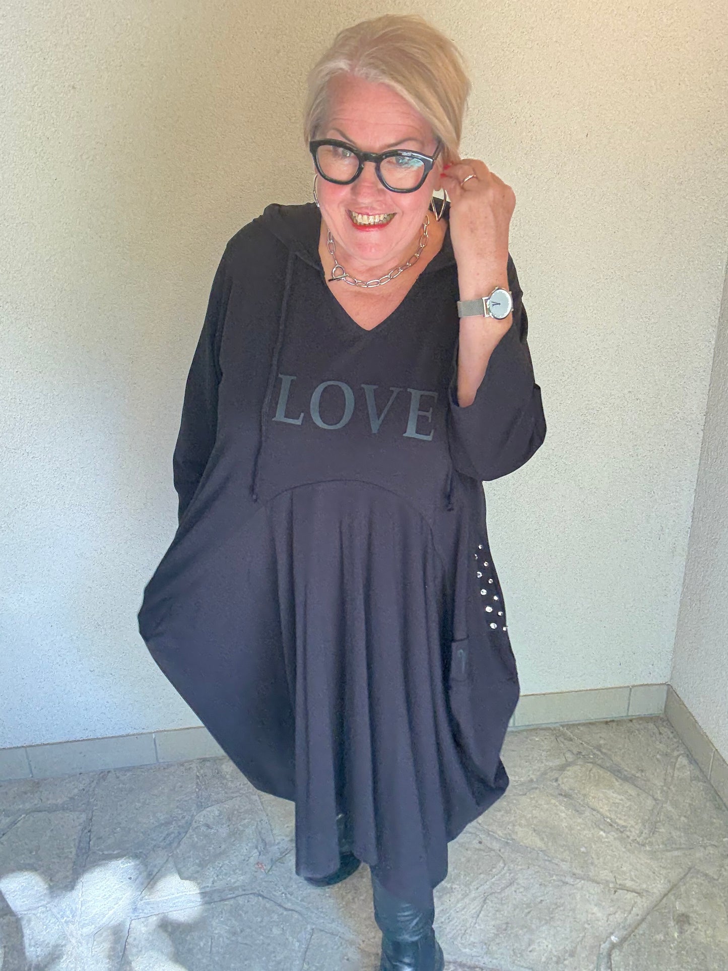 lässig, laut & LOVE – TUNIKA