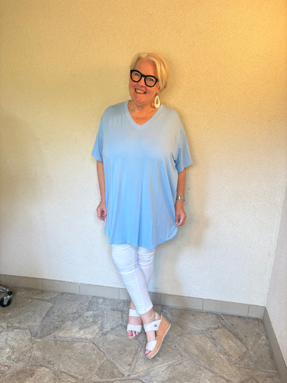 T-Shirt - HELLBLAU - bringt frische in den Tag
